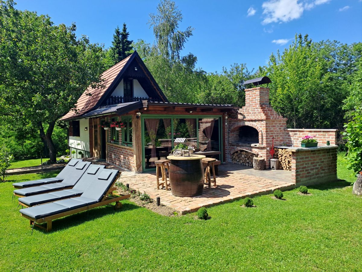 Individualized Approach and Guest Satisfaction as the Key to Success for Rural Holiday Home Marija