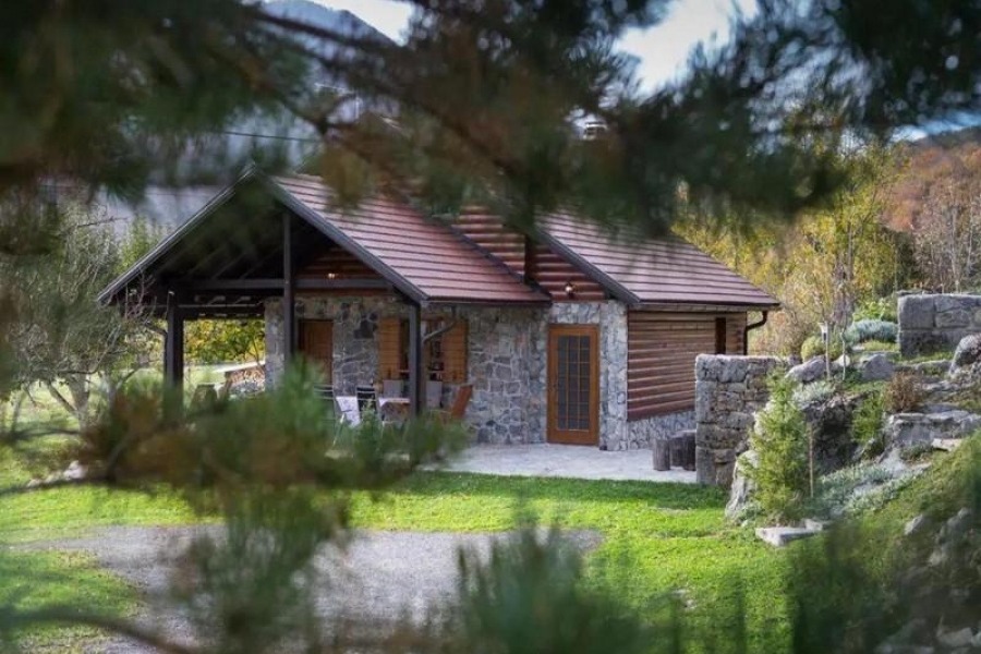 Kuća Dide Juke pod Lipovcem