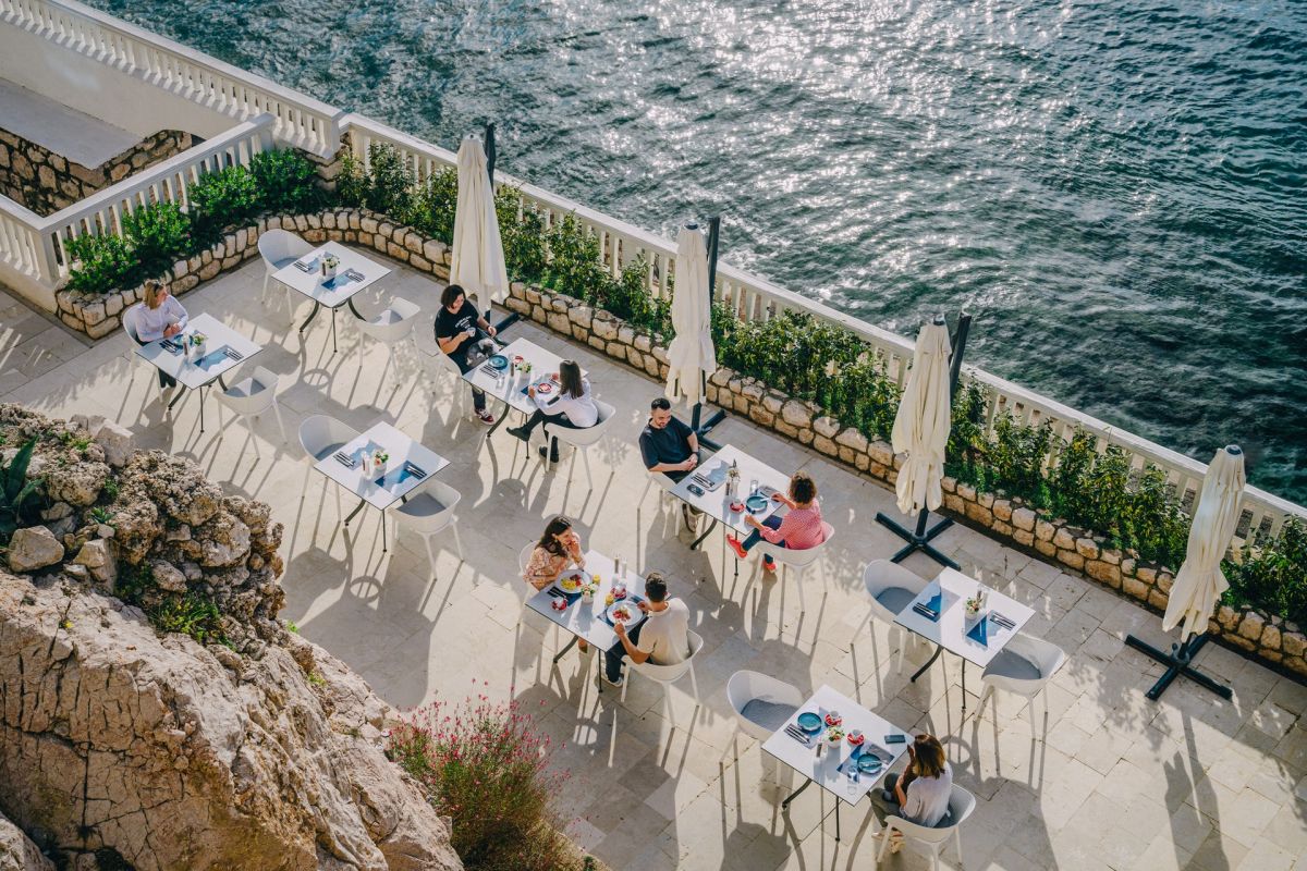 Kul IN Ablana: Where the Bura Kisses the Salt