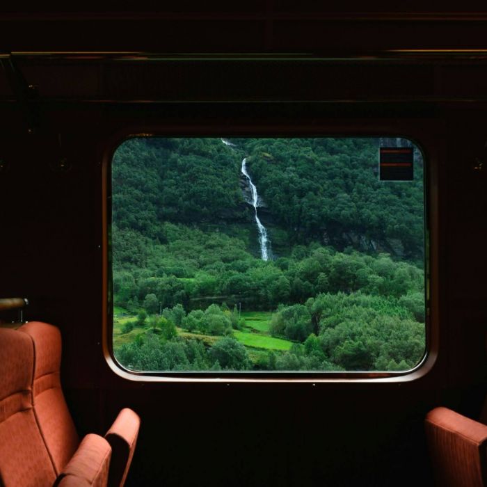10 Sustainable Travel Tips for 2026 : How to be a Responsible Traveler 10 Sustainable Travel Tips for 2026 : How to be a Responsible Traveler