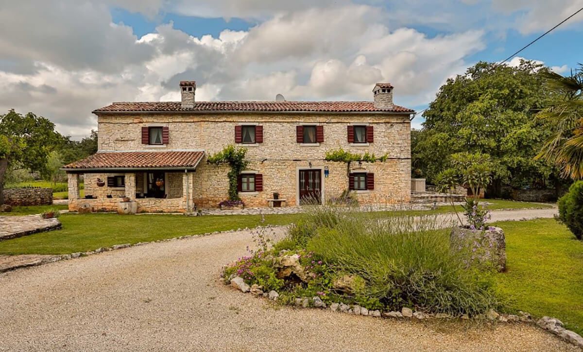 Održivi smještaji: Što tražiti i kako putnici mogu doprinijeti